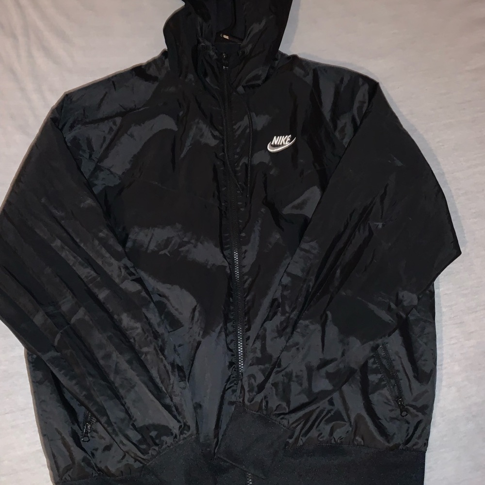 Nike windbreaker